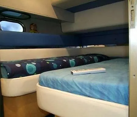 Raxul Boat *
