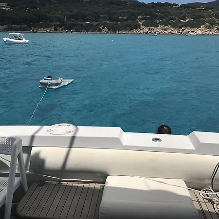 Raxul Boat Κάλιαρι